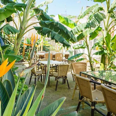 Hotel Carlos V Jerez By Vivere Stays Jerez de la Frontera Exterior photo