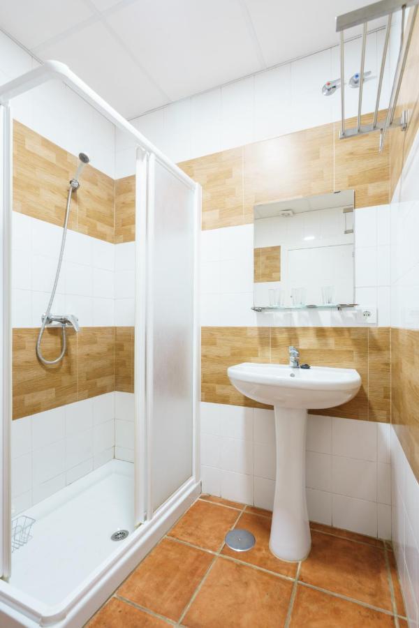 Hotel Carlos V Jerez By Vivere Stays Jerez de la Frontera Exterior photo