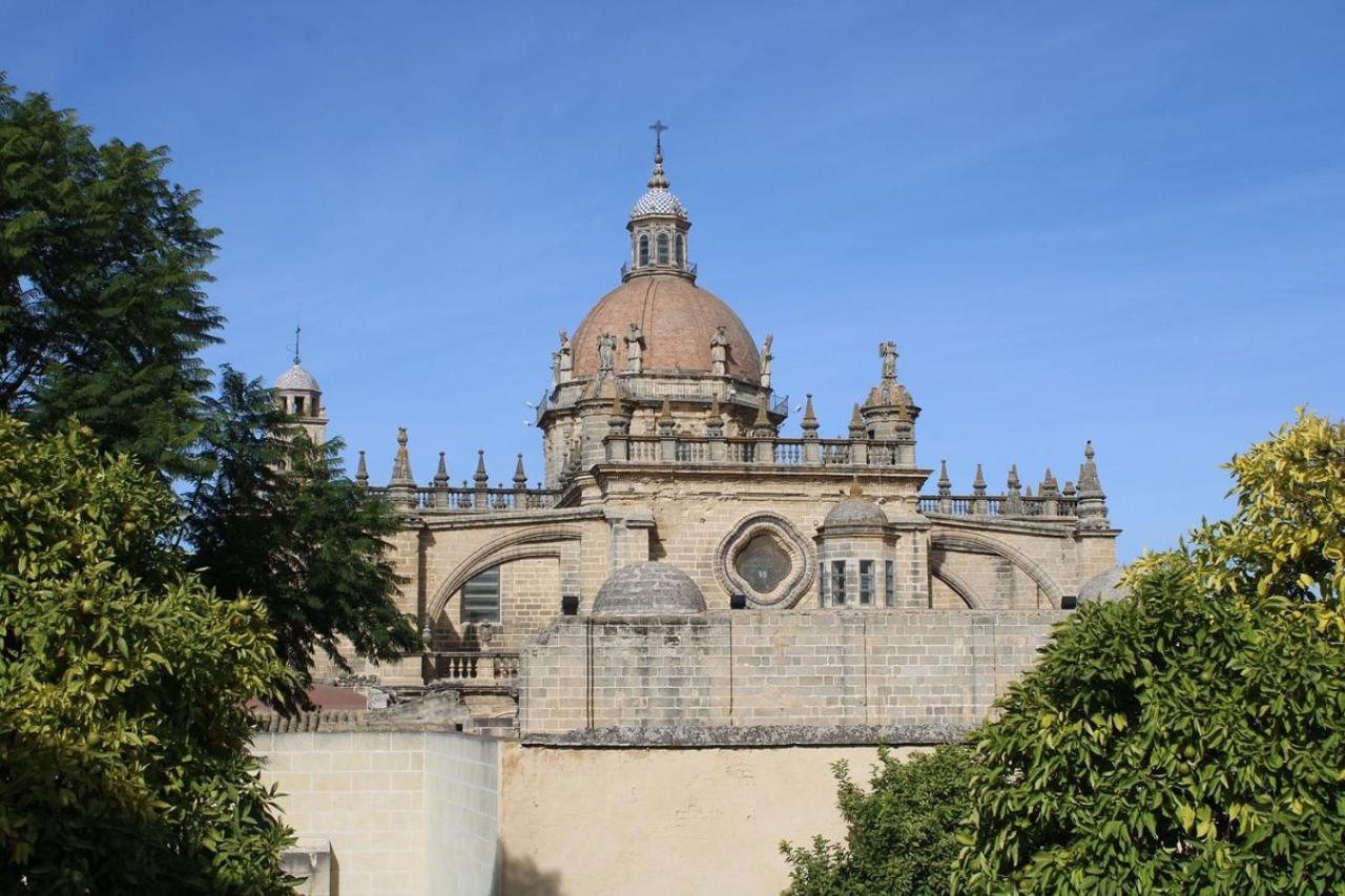 Hotel Carlos V Jerez By Vivere Stays Jerez de la Frontera Exterior photo